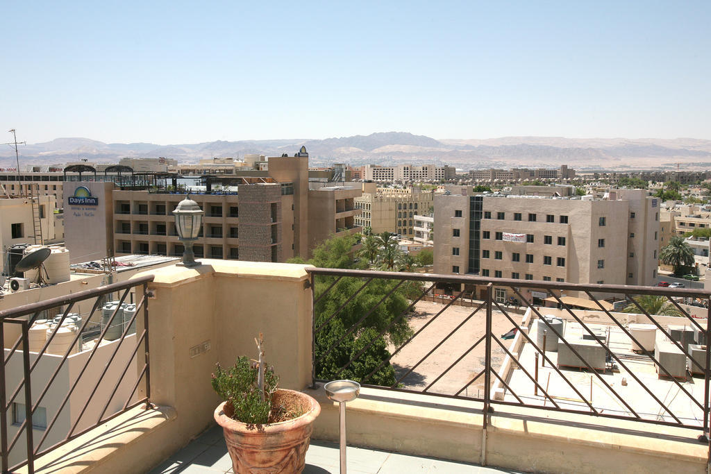 Golden Tulip Aqaba Hotell Exteriör bild