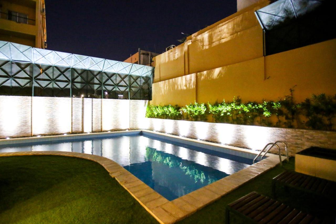 Golden Tulip Aqaba Hotell Exteriör bild