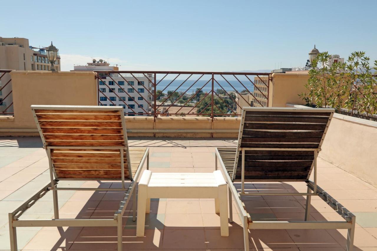 Golden Tulip Aqaba Hotell Exteriör bild